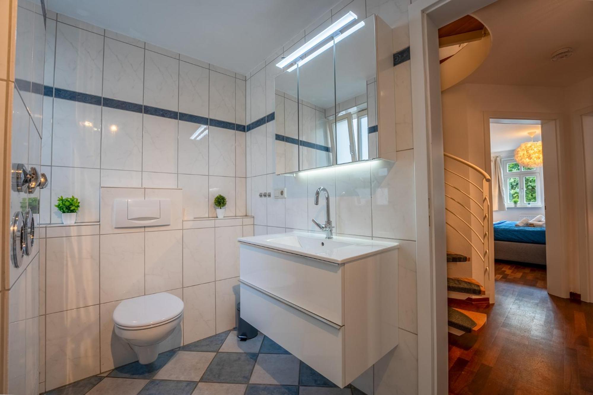 Schlossberg Residences - Markplatz City-Apartment Weinheim Esterno foto