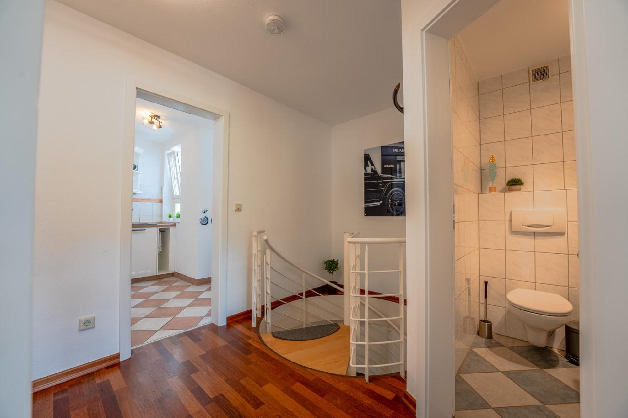Schlossberg Residences - Markplatz City-Apartment Weinheim Esterno foto